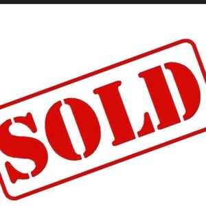 ‼️Sold‼️ NIP Satiny Skirt. Elastic waist. Large. Length 29-30 inches. 🧡🧡